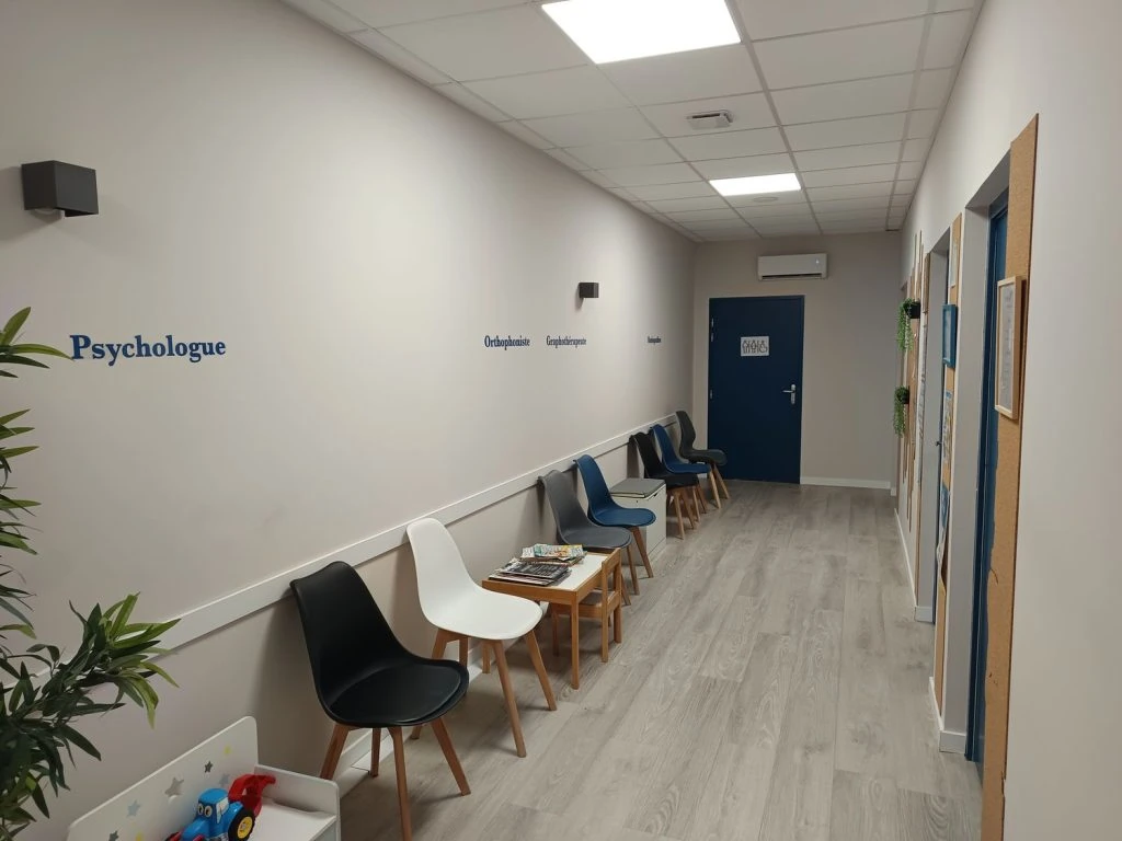 salle attente graphopedagogie graphotherapie 1 1500x1125